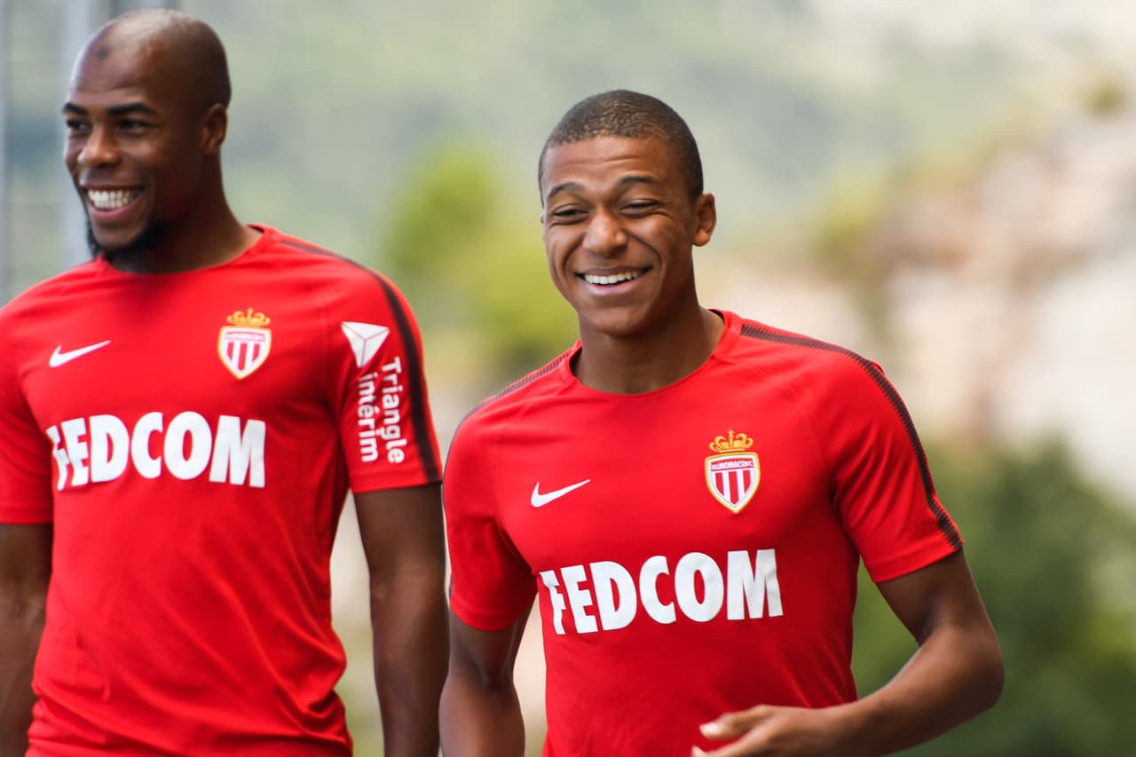 El campeón de Francia no quiere rebajar ni un euro los 180 millones en los que han tasado la salida de su estrella.