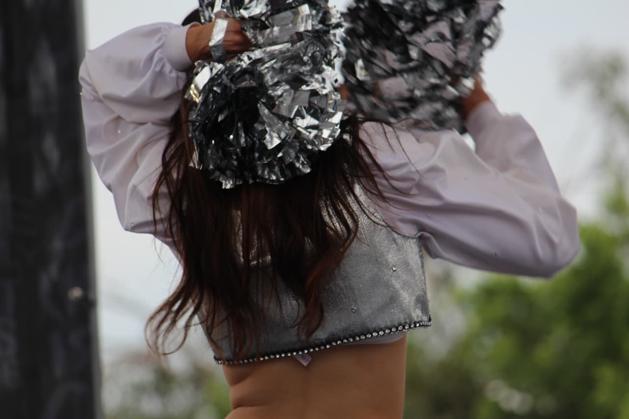 Te invitamos a disfrutar de las mejores imágenes de la visita de los Raiders al 'Coloso de Santa Ursula' promocionando el juego del próximo 21 de noviembre ante los Houston Texans.