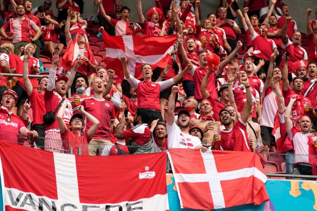 Queda todo listo para el primer partido de los octavos de final de la UEFA Euro 2020 entre Gales y Dinamarca.