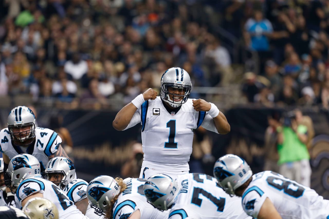 1. CAROLINA PANTHERS - El único invicto 12 - 0, el primero que clasifica a postemporada y el primer campeón divisional en 2015. ¿Qué sigue? Terminar 16 - 0, le faltan partidos de local ante Atlanta y Tampa Bay y dos visitas: en New York ante los Giants y en Atlanta.