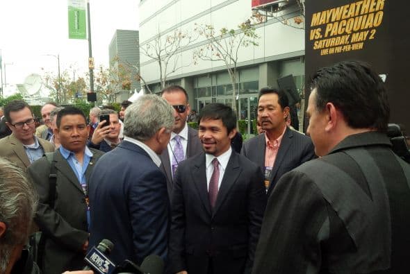 Más de 700 reporteros estuvieron en la conferencia de Manny Pacquiao y Floyd Mayweather Jr., denominada la "Pelea d‎el Siglo".