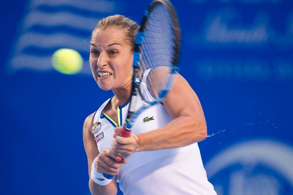 Cibulkova le propinó la misma dosis a su rival en el segundo set, 6-4.