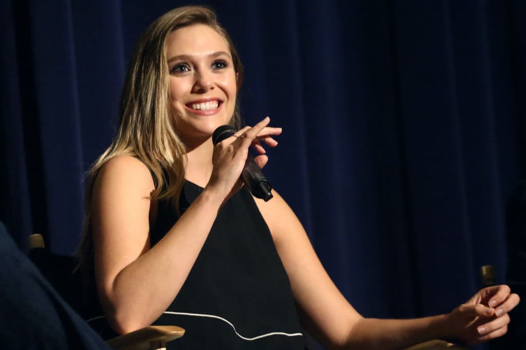 “Su talento, carisma y energía pueden hechizar al público como ningún otro”, agregó Beggs.