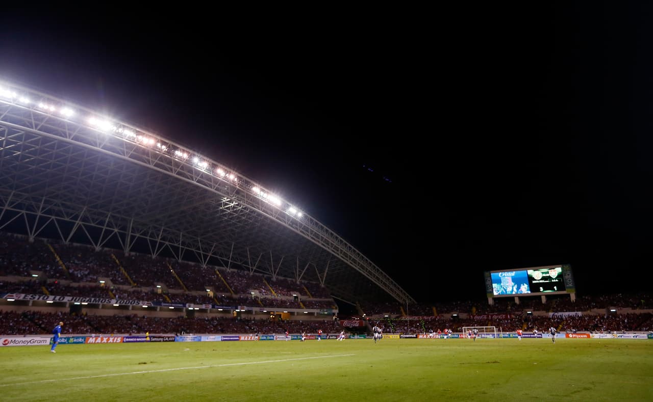 Estadio Nacional (San José, Costa Rica) - Dos partidos del Grupo B.