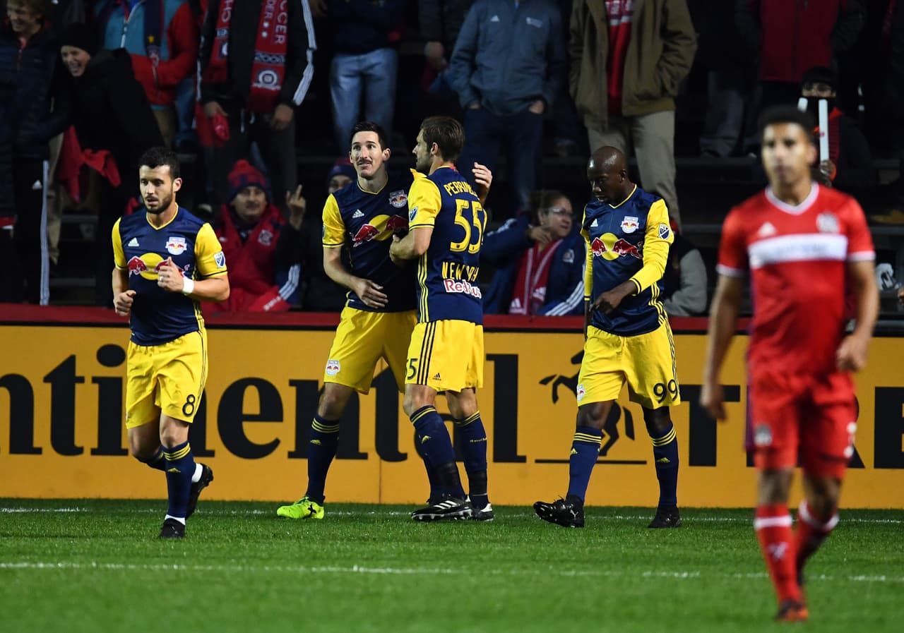 New York Red Bulls se despachó con goleada 4-0 a Bastian Schweinsteiger y Chicago Fire