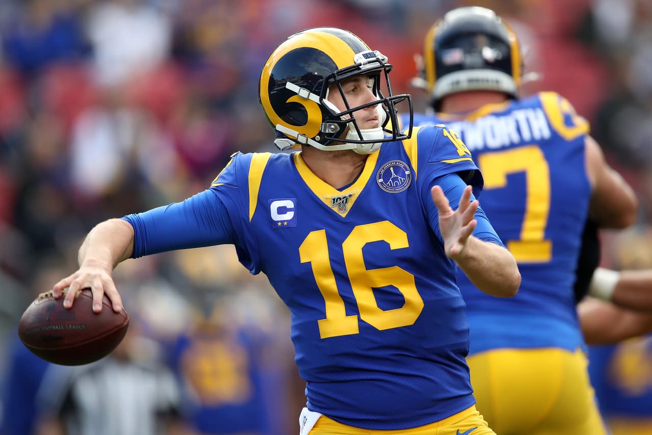 <b>6.- Jared Goff (Los Angeles Rams)</b>
<br>31,042,000 millones de dólares
