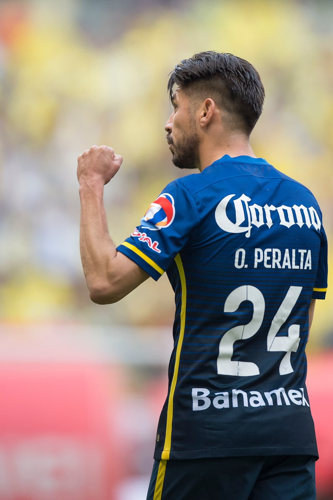 Oribe Peralta, América.- El jugador americanista se encontró de nueva cuenta con el gol, nada más y nada menos que contra el equipo de sus amores, el Santos Laguna. Oribe sumó 10 puntos y su valor en el UD Fantaasy es de $10.3 millones.