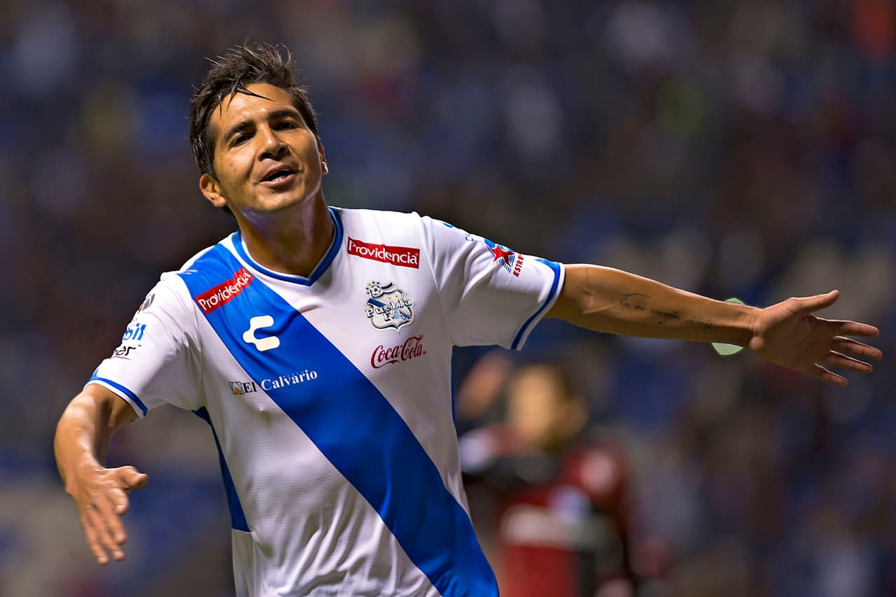 Mediocampistas, Christian Valdéz, Puebla.- el jugador de la franja se colocó entre los mejores de la jornada 5, al sumar 12 puntos en esta fecha y ayudar a su equipo en la goleada al Atlas, su valor en el UD Fantasy es de $3.5 millones.