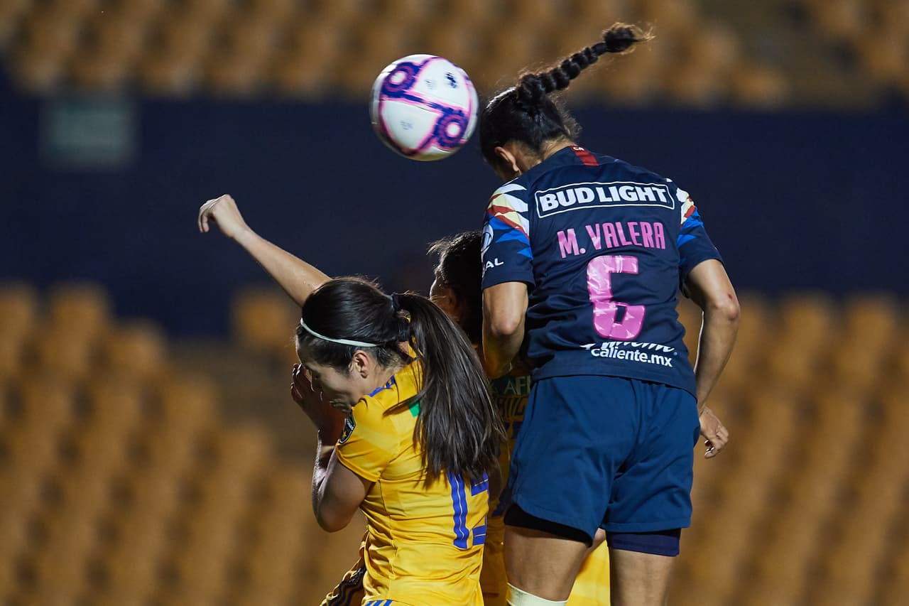 América intentó reaccionar, comenzó a recuperar por lapsos la posesión de pelota pero fue insuficiente para lograr igualar el marcador, pese a que generaron peligro en más de una ocasión en el arco de Ofelia Solís.