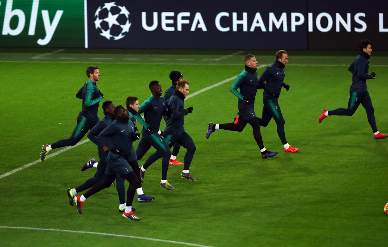 El regreso de Harry Kane con Tottenham fue la novedad en el entrenamiento previo a la visita a Borussia Dortmund para defender en el juego de vuelta la ventaja de 3-0 en los Octavos de Final de la Champions League.