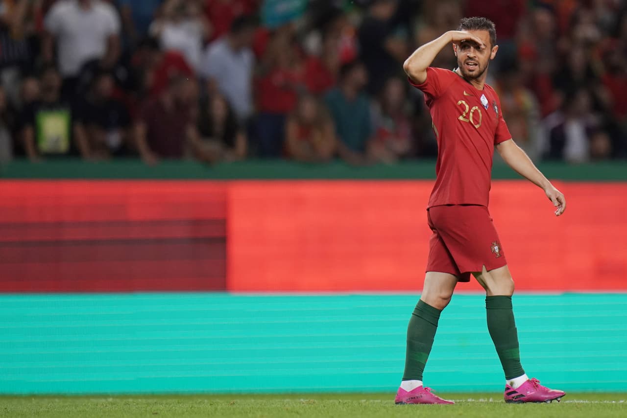 Ucrania 2-0 Lituania; Turquía 1-0 Albania; Portugal 3-0 Luxemburgo; Montenegro 0-0 Bulgaria; Islandia 0-1 Francia; República Checa 2-1 Inglaterra; Andorra 1-0 Moldavia.