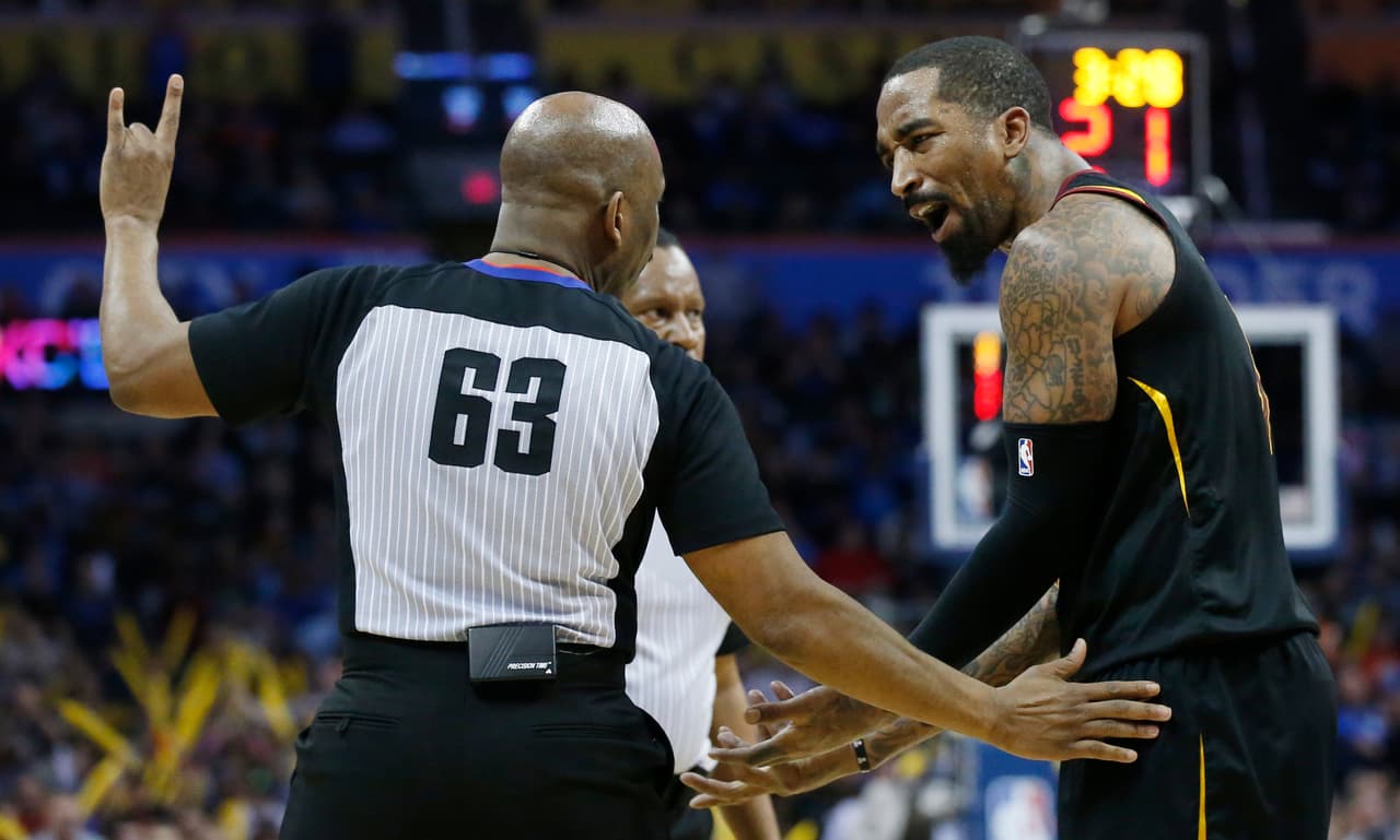 Este castigo marca un punto de referencia de agresiones poco comunes, más con una sopa como elemento en cuestión.