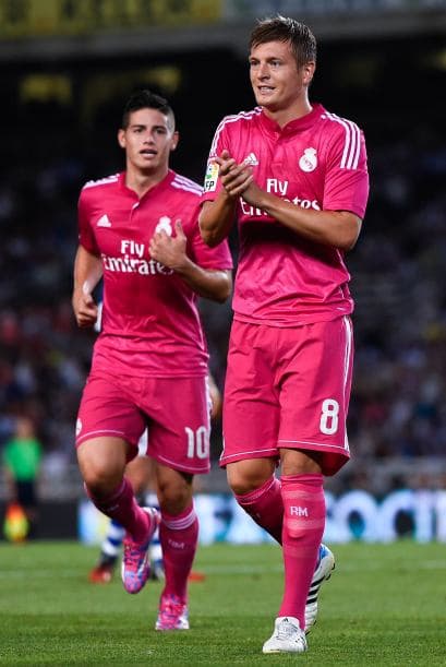 Sin embargo, los nuevos fichajes también hacen soñar. Keylor Navas hace mayor la competencia en la portería, Kroos puede compensar el medio campo, James Rodríguez puede hacer olvidar a Di María.