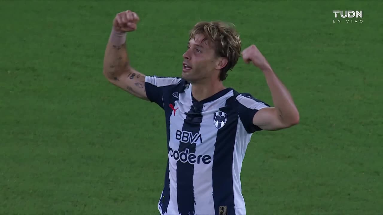 ¡Paren la liga! ¡Sergio Canales acaba de clavar un histórico gol olímpico!