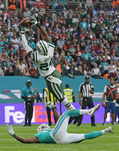 Londres recibió el primero de tres partidos NFL que tendrán, en donde los Jets dominaron a los Dolphins 27-14. Checa las imágenes del duelo.