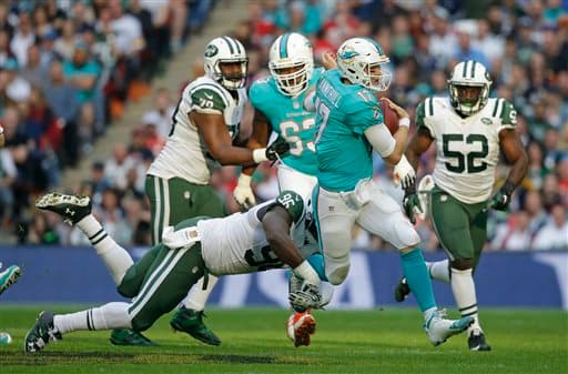 Londres recibió el primero de tres partidos NFL que tendrán, en donde los Jets dominaron a los Dolphins 27-14. Checa las imágenes del duelo.