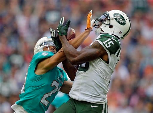 Londres recibió el primero de tres partidos NFL que tendrán, en donde los Jets dominaron a los Dolphins 27-14. Checa las imágenes del duelo.