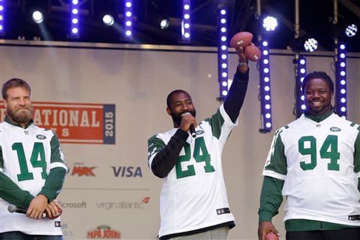 Londres recibió el primero de tres partidos NFL que tendrán, en donde los Jets dominaron a los Dolphins 27-14. Checa las imágenes del duelo.