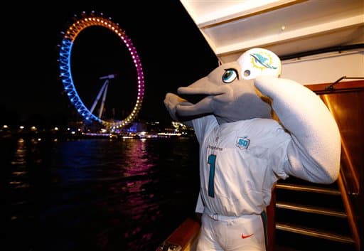 Londres recibió el primero de tres partidos NFL que tendrán, en donde los Jets dominaron a los Dolphins 27-14. Checa las imágenes del duelo.