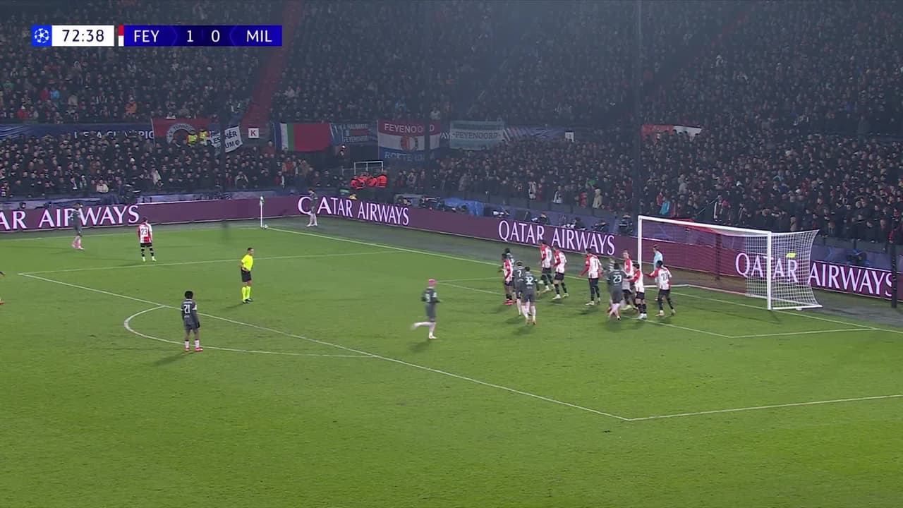 ¡TIRO ATAJADO! disparo por Samuel Chukwueze.