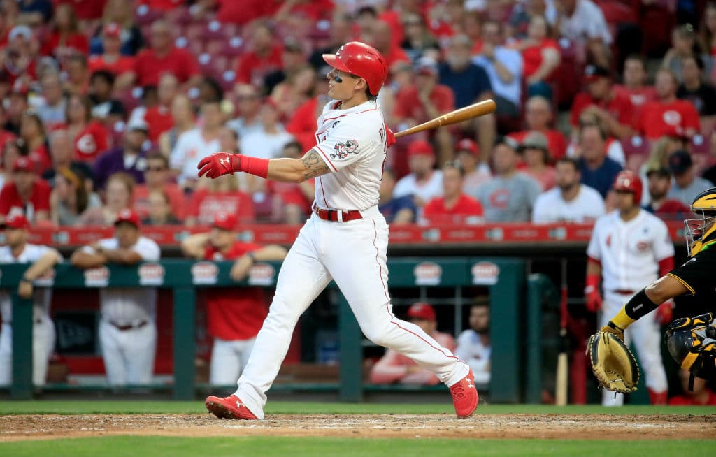 Dietrich bateó una rola para out en su primer turno al bate y conectó un cuadrangular en el cuarto inning ante Jordan Lyles (5-2).