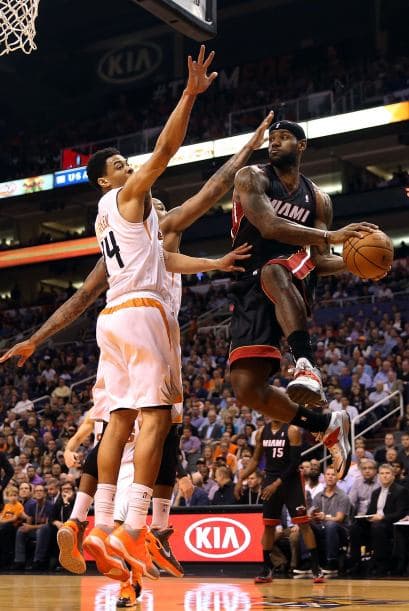 El gran LeBron James nos da un Heat con su selección de música, la cual escogió para el videojuego NBA2K.