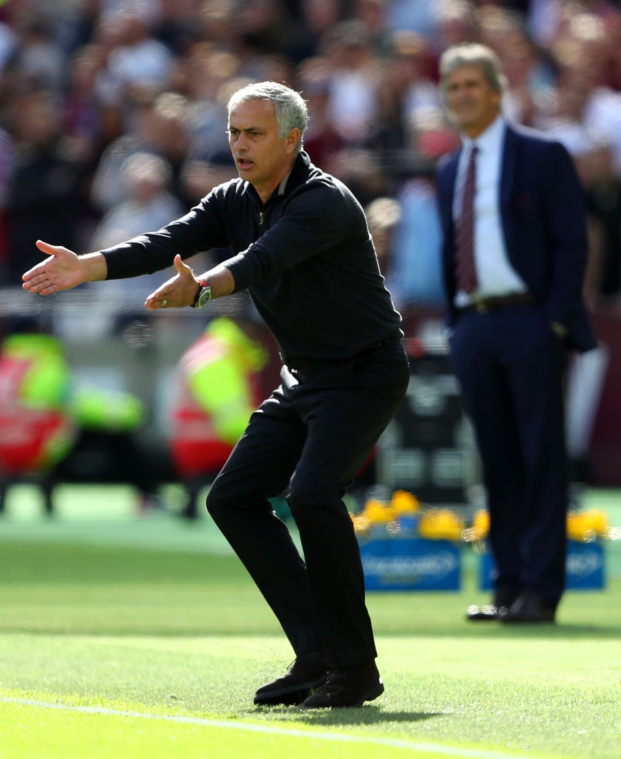 Así como la incomprensión por algunos errores que cometían los suyos, sobre todo en salida y en el último tramo del ataque.