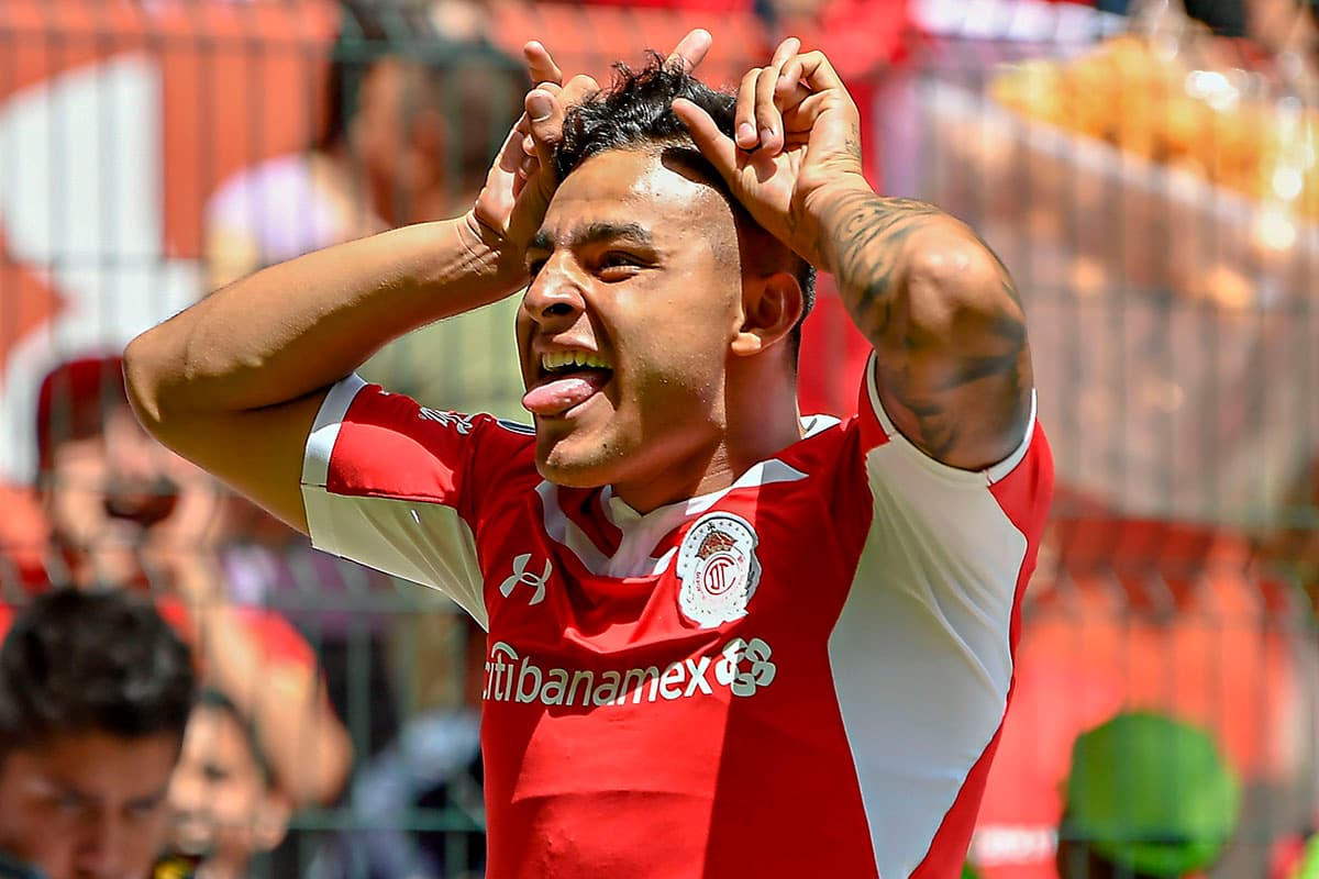 Vega llegó a 10 goles con el Toluca, 7 por Liga MX, 2 por Copa MX y uno en la Copa Libertadores.