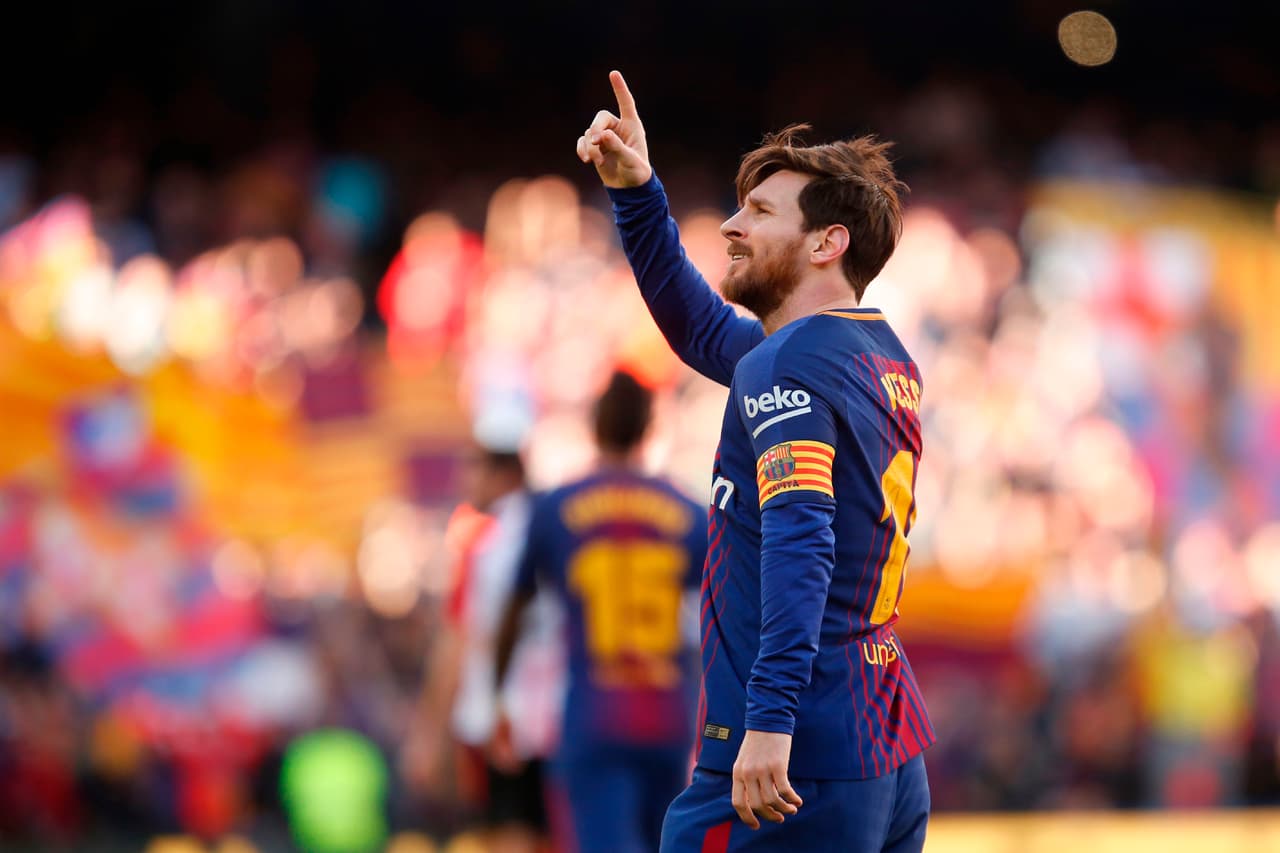 Después de muchas oportundiades fallidas por puntería o culpa de Kepa, Messi amplió la ventaja al minuto 30.