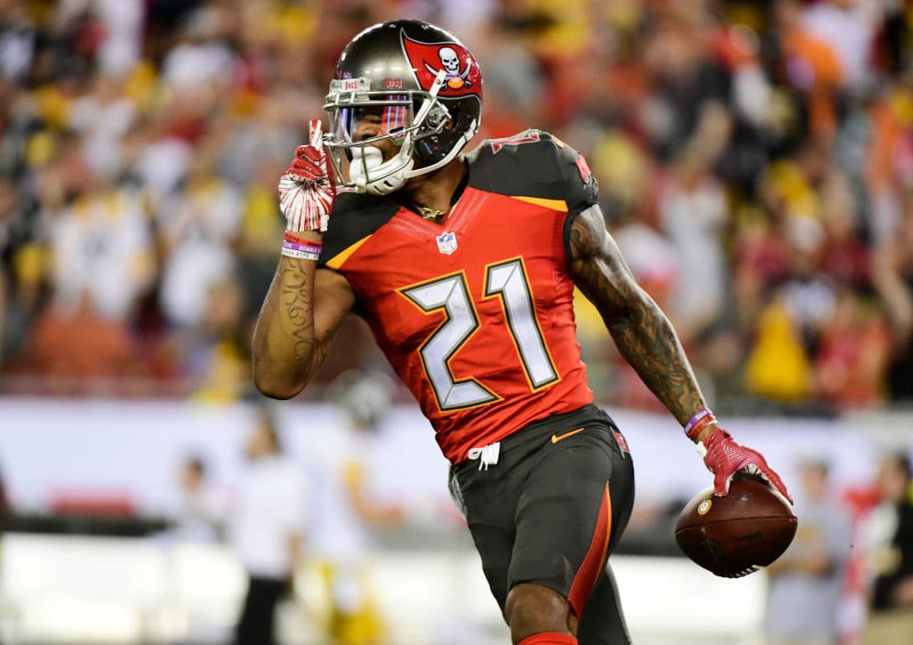 5) 
<b>Tampa Bay Buccaneers (2-1)</b>. Ryan Fitzpatrick pudo haber lucido mundano ante los Steelers el lunes pero aún así rebasó 400 yardas y debería ser el titular el domingo aunque vuelva Jameis Winston.