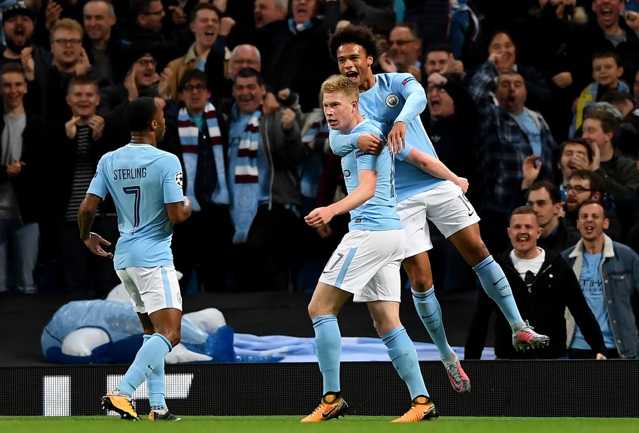 Manchester City 2-1 Napoli: el equipo de Pep Guardiola se quedó con los 3 puntos en un partido muy disputado, a pesar de que los locales ya ganaban 2-0 antes de los primeros 15 minutos.