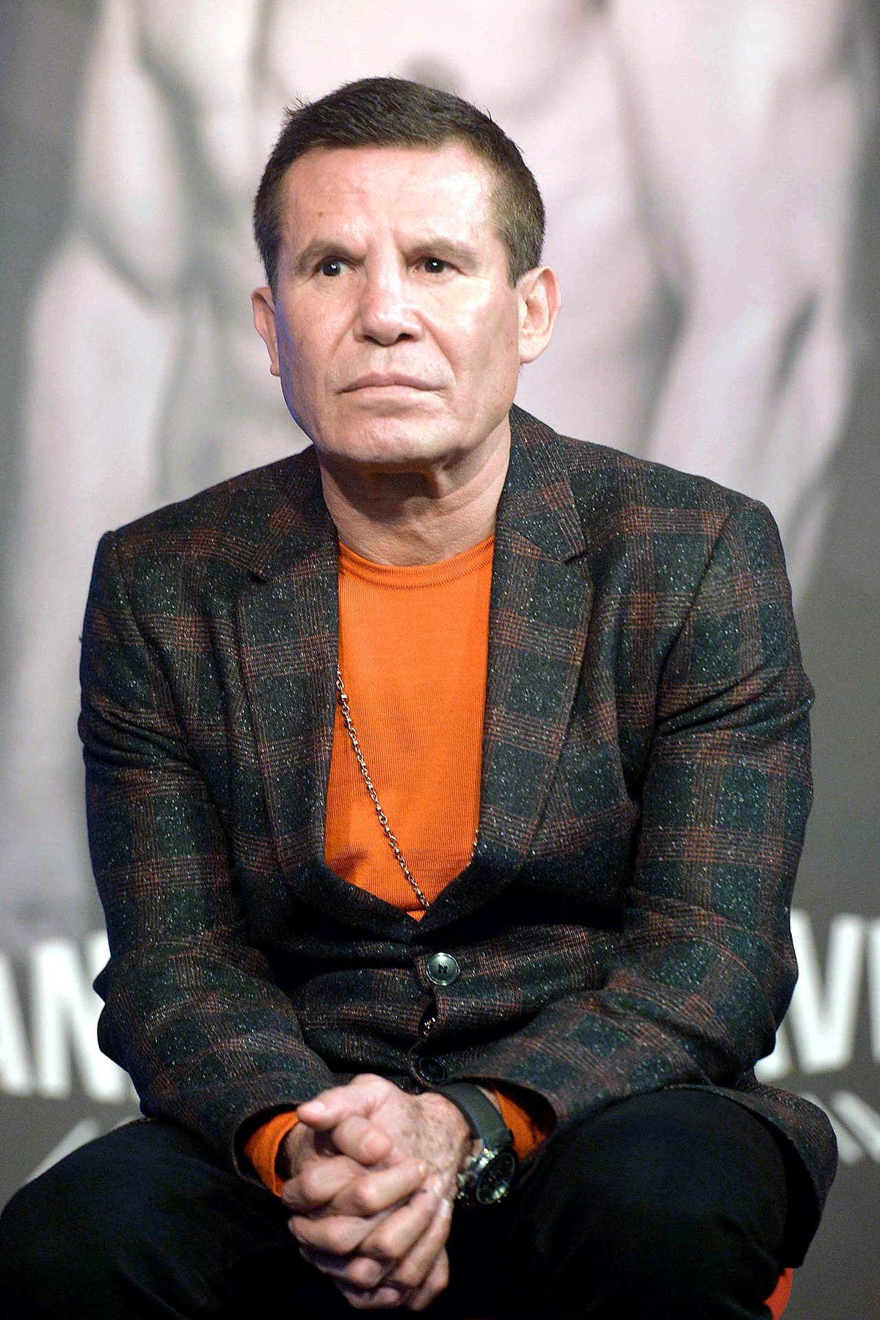 Se calcula que del boxeo pudo haber ganado hasta 100 millones de dólares, parte de los cuales fueron despilfarrados en drogas y alcohol, que cómo él mismo confesó, lo dejaron en la lona.