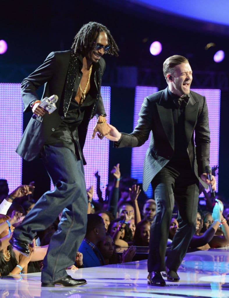 Ha tenido diversas colaboraciones con Madonna, Snoop Dogg, Nelly Furtado y The Black Eyed Peas.