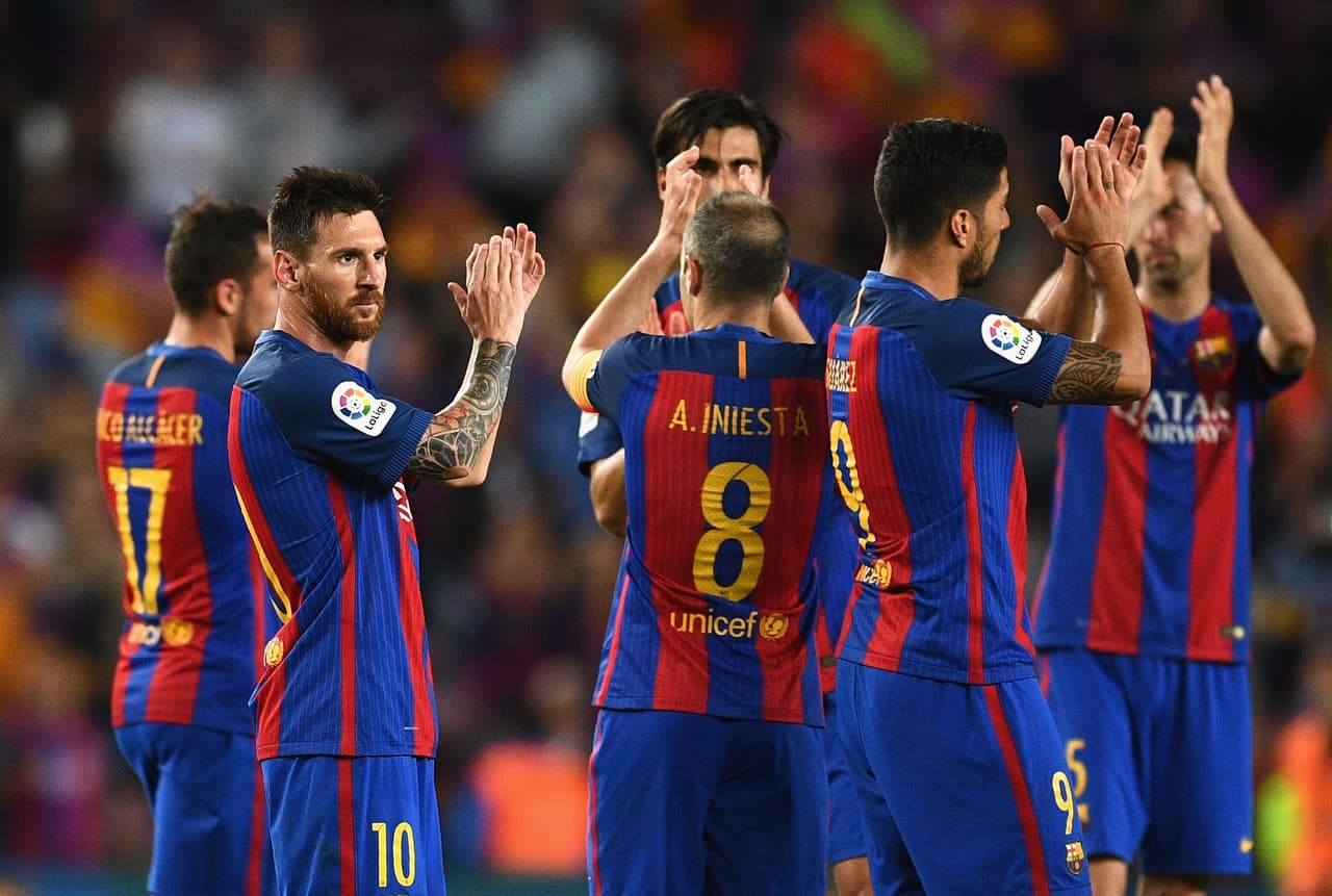 El resto de La Liga 2016-2017 sólo trajo victorias para el Barcelona. Vencieron al Osasuna, al Español, al Villarreal a Las Palmas y al Eibar para terminar la competición en la segunda posición general, sólo detrás del Real Madrid.