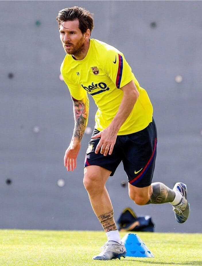 Messi y sus amigos reanudan prácticas en busca del título