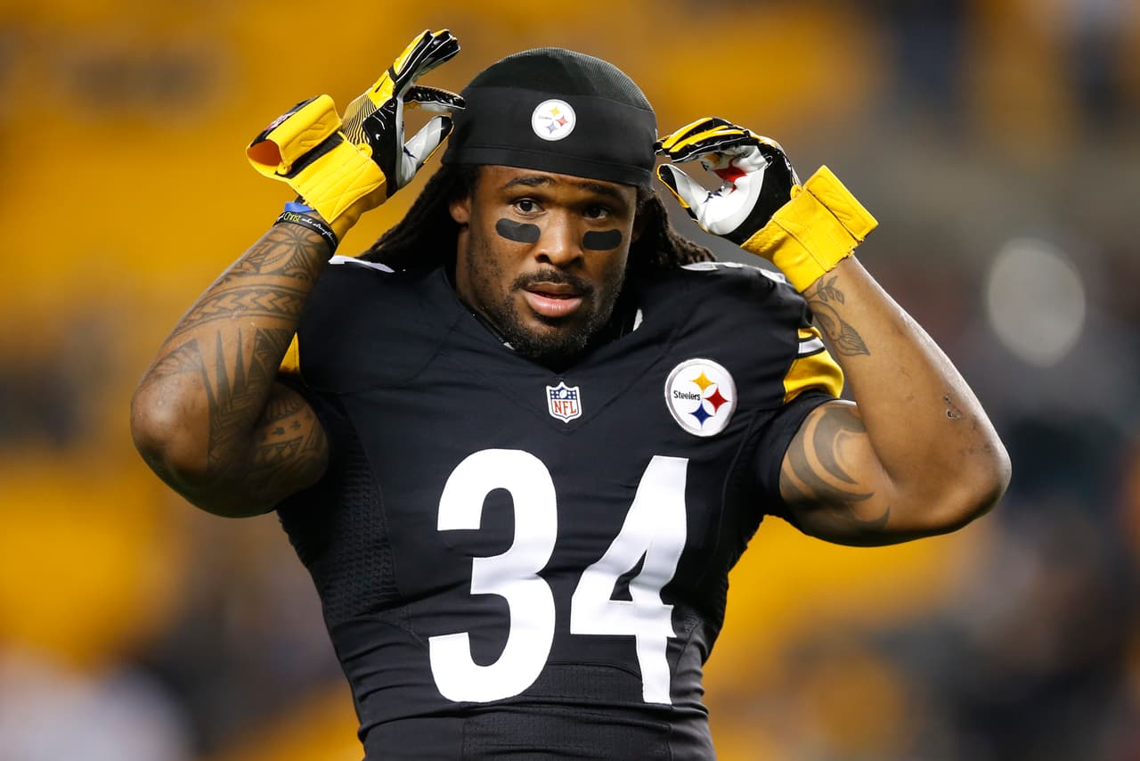 60 Menciones honoríficas: RB -
<b>DeAngelo Williams</b>, OLB -
<b>Malcolm Smith </b>
<i>(firmado por 49ers)</i>, TE -
<b> Vernon Davis</b>
<i>(firmado por Redskins)</i> , RB
<b>Christine Michael</b>, WR -
<b>Ted Ginn</b>
<i>(firmado por Saints)</i> y DE -
<b>Chris Long</b>.