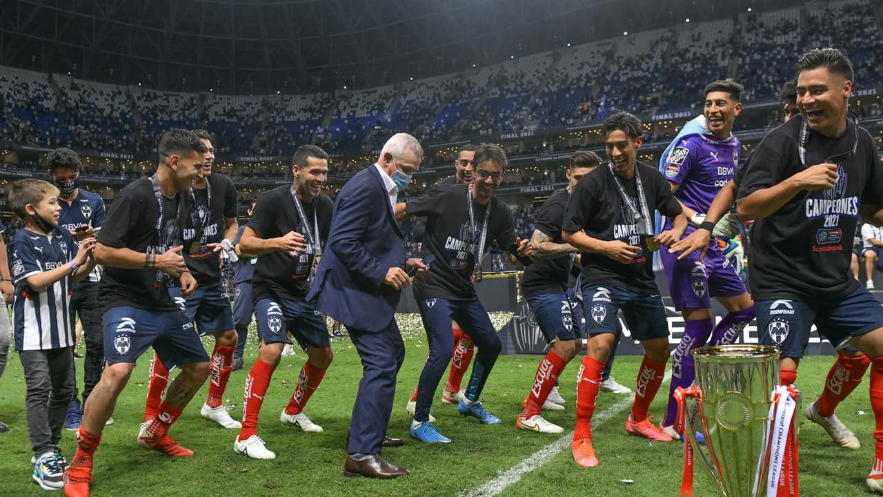 Rayados celebra con ‘Payaso de Rodeo’ el titulo de Concacaf