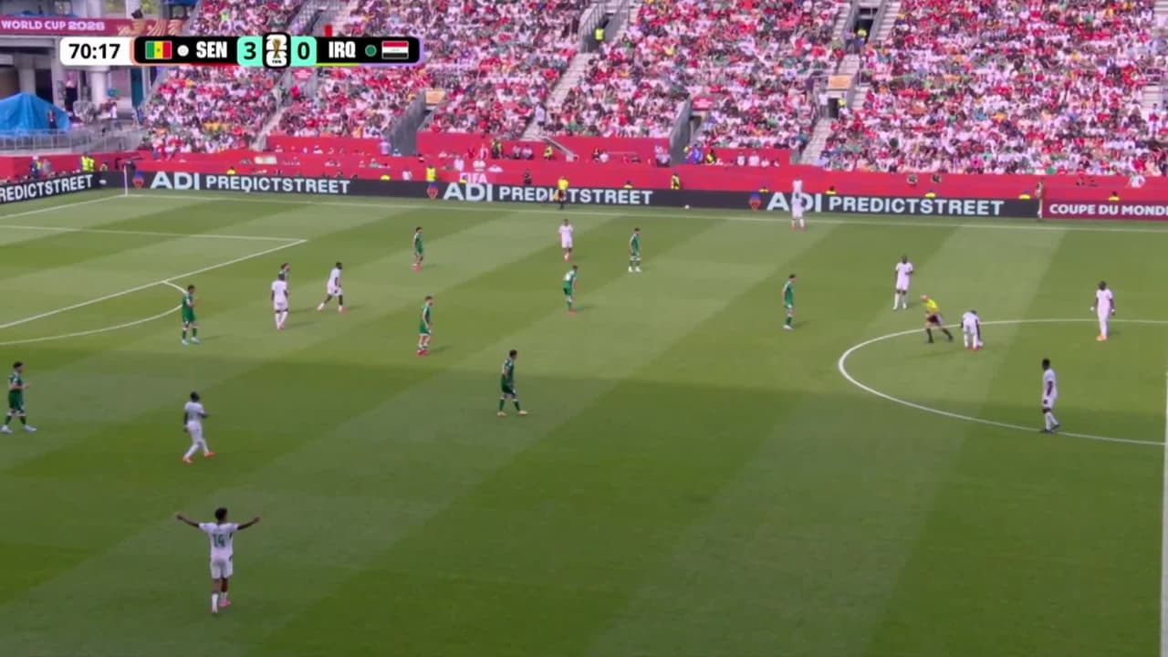 ¡GOL!  anota para Senegal. Pape Gueye
