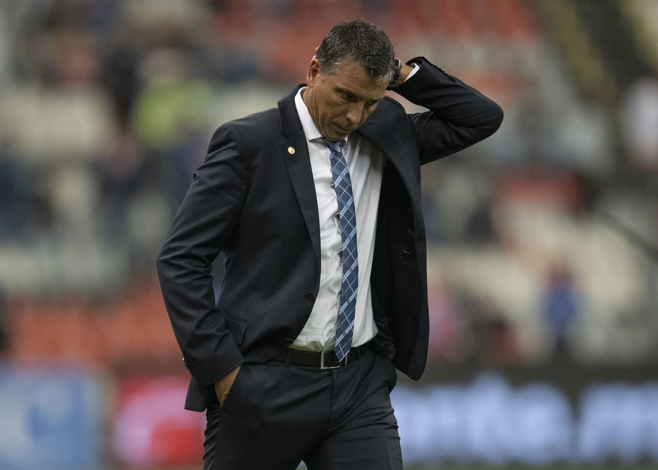 during the game Cruz Azul vs Atletico San Luis, corresponding to day 19 of the Torneo Apertura 2019 of the Liga BBVA MX, at Azteca Stadium, on November 23, 2019. <br><br> durante el partido Cruz Azul vs Atletico San Luis, correspondiente a la jornada 19 del Torneo Apertura 2019 de la Liga BBVA MX, en el Estadio Azteca, el 23 de Noviembre de 2019