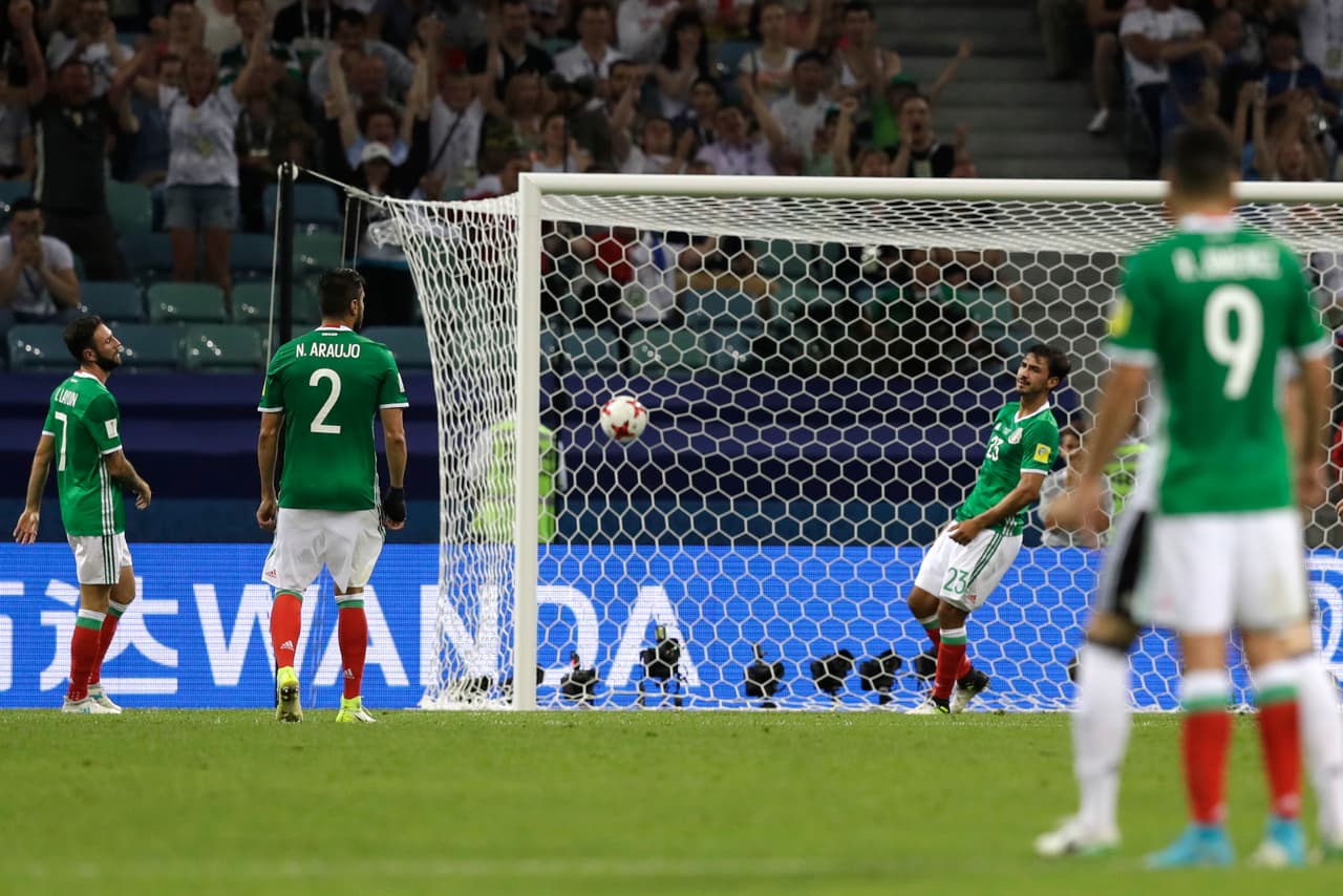 México tiene aún tareas pendientes por corregir en su área defensiva, no solo en la zona posterior sino desde los volantes. Este es un nuevo reto contra el campeón de Europa.