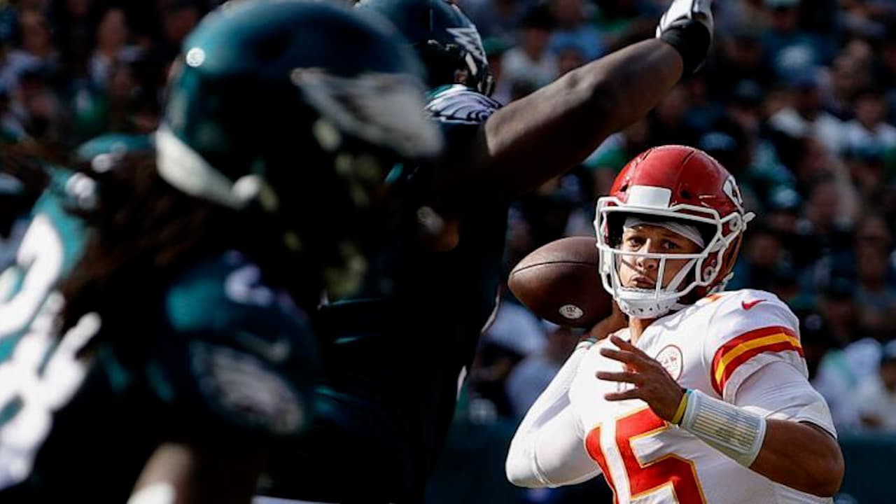 Chiefs y Eagles anuncian los jerseys que usarán en el Super Bowl LVII