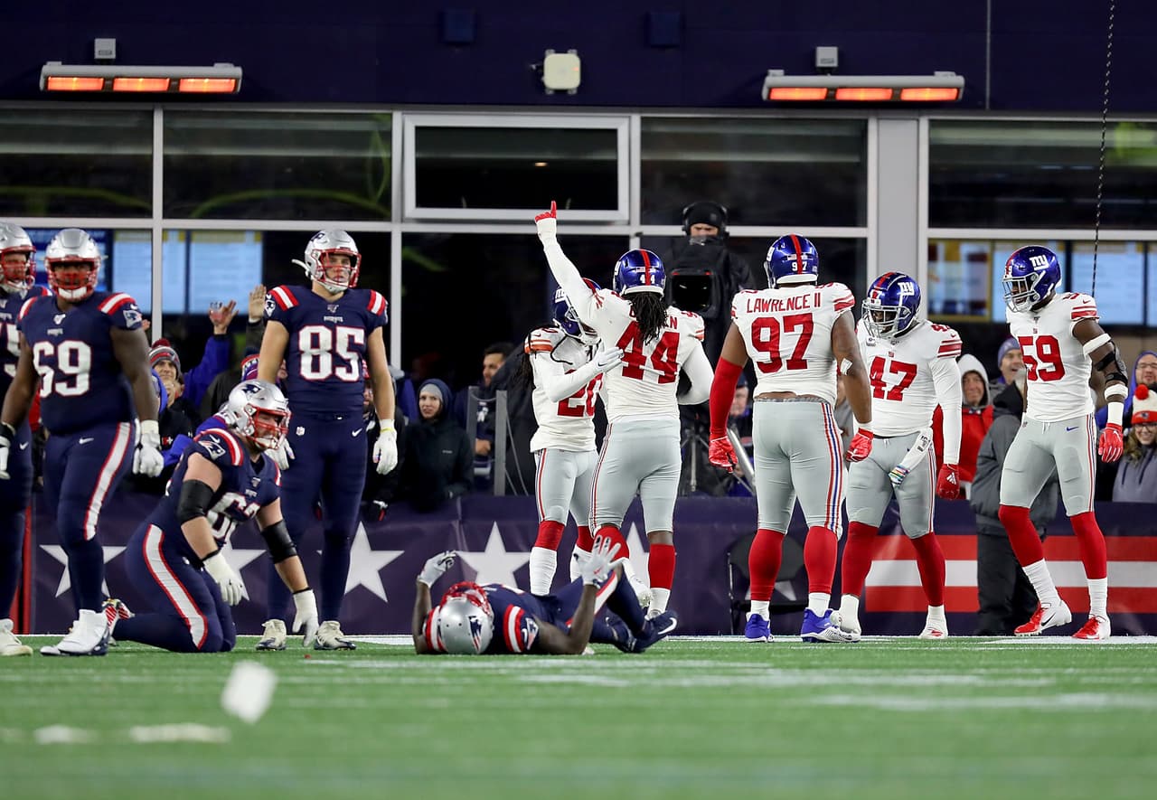 Los Pats siguen con paso perfecto, vencen 35-14 a los New York Giants en el inicio de la Semana 5.