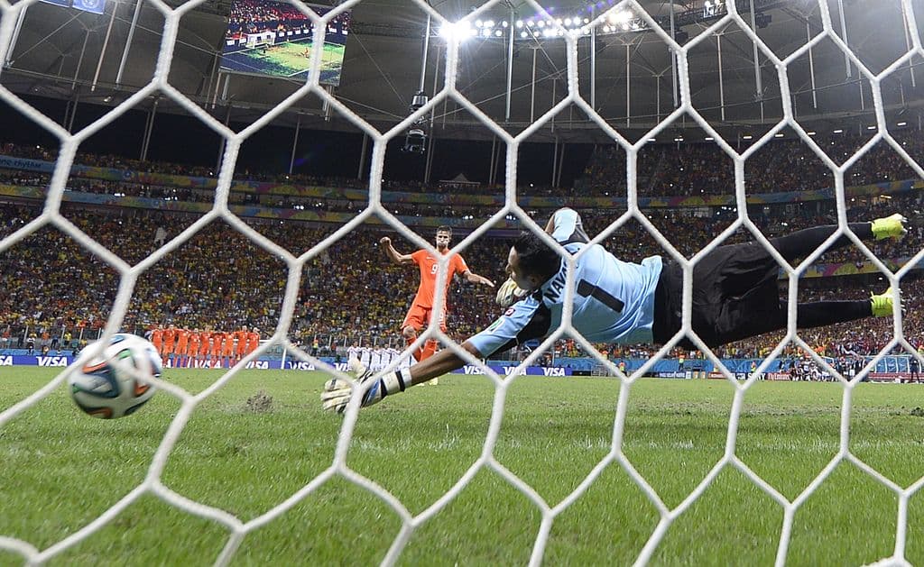 En marzo de 2014, Keylor recibió el premio al jugador del mes y se convirtió en el primer portero en recibir el galardón.