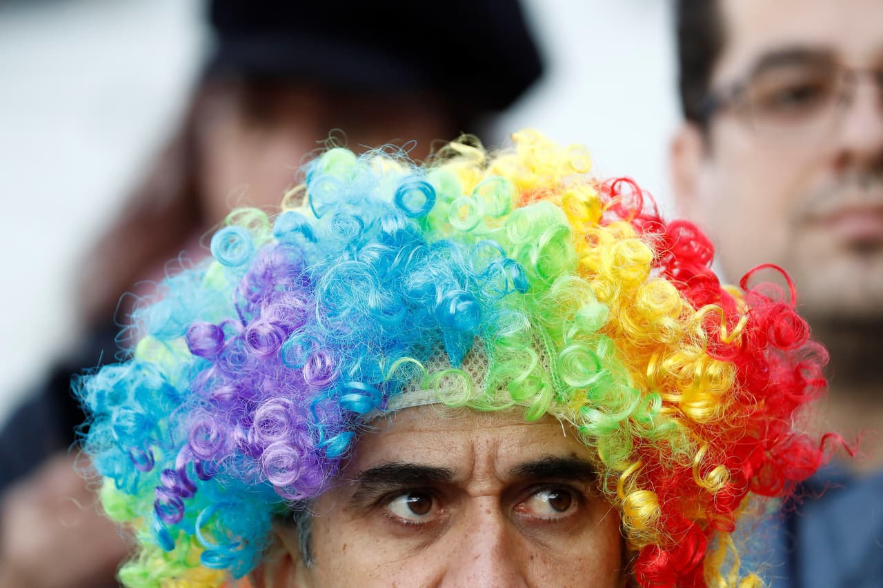 El Arena Corinthians vibró este sábado en la previa del juego entre Argentina y Chile por el tercer lugar de la Copa América. Las dos Finales pasadas en las que La Roja venció aún están en el recuerdo de la Albiceleste, pero más allá de eso se vivió con mucha alegría en las tribunas.