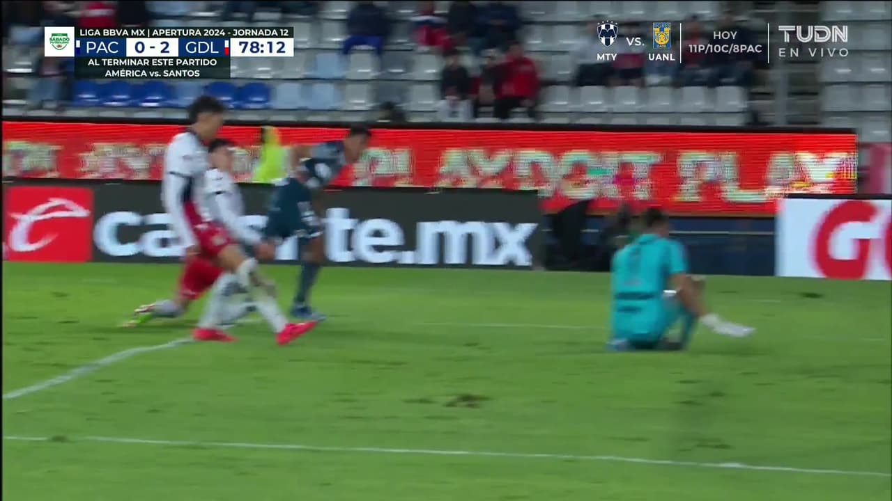 ¡Otra vez El Tala! Enorme reacción bajo los tres postes