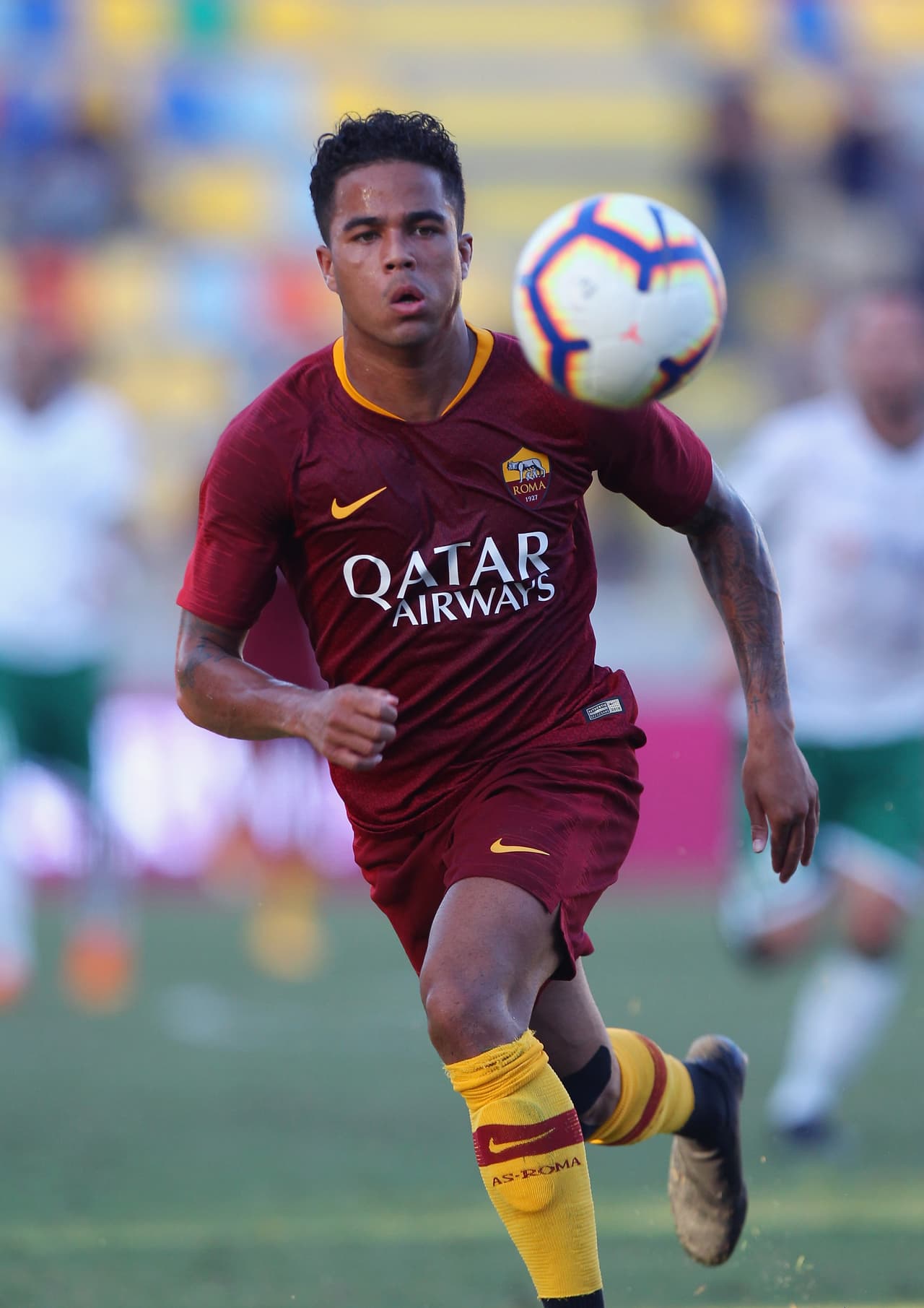 <b>Extremo: </b>Justin Kluivert (Roma) - 17.1 millones de dólares