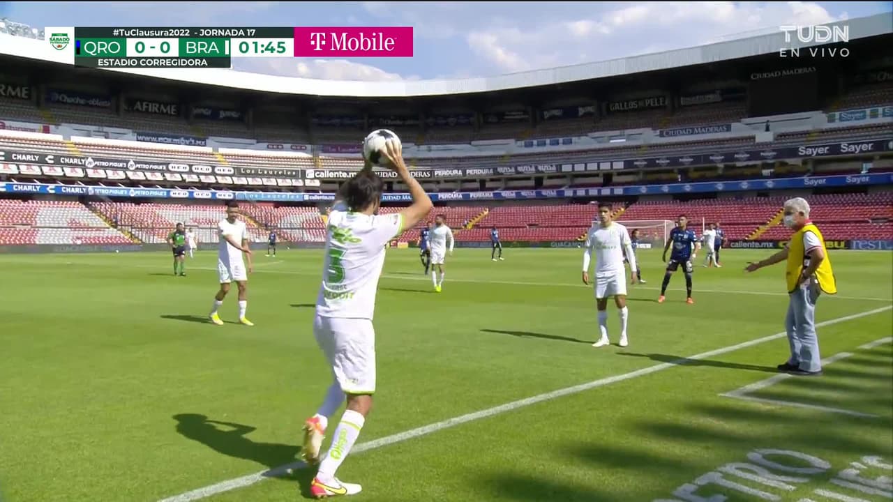 ¡TIRO ATAJADO! disparo por Leonardo Sequeira.