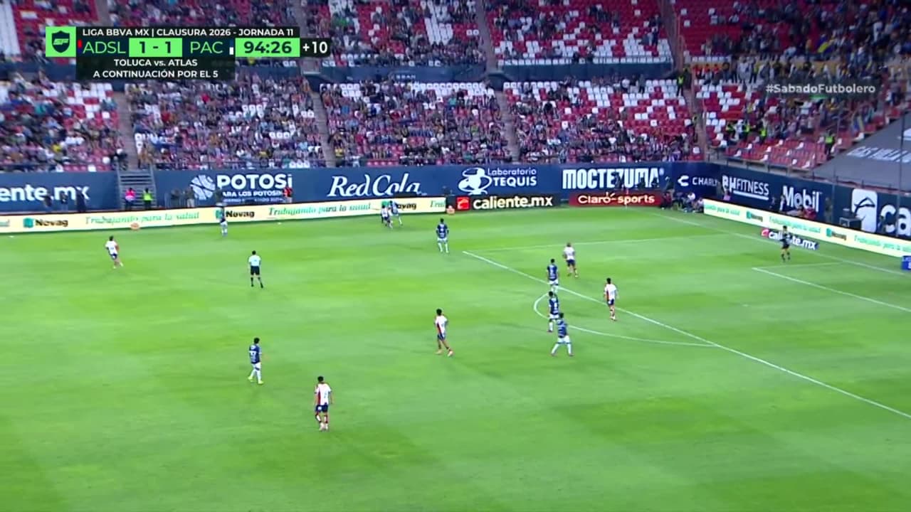 ¡TIRO ATAJADO! disparo por Enner Valencia.