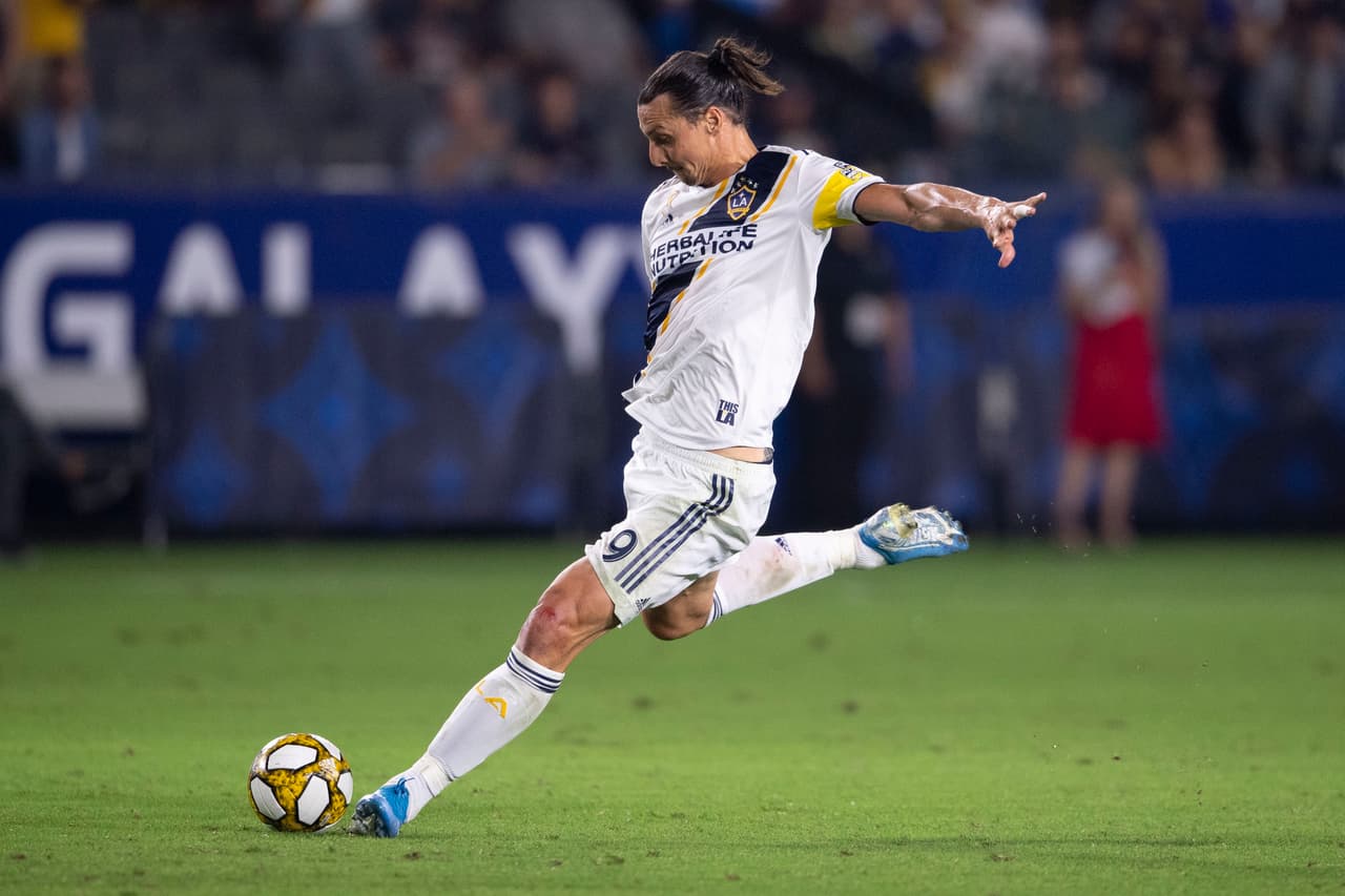 LA Galaxy decidirá sobre el futuro de Zlatan Ibrahimovic una vez finalizada la temporada