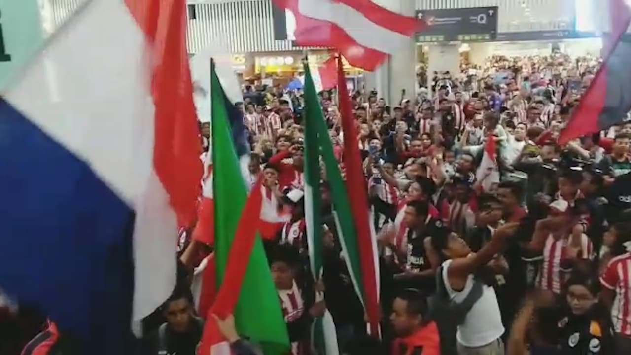 ¡Espectacular bienvenida! Chivas desató la fiesta a su llegada a Ciudad de México